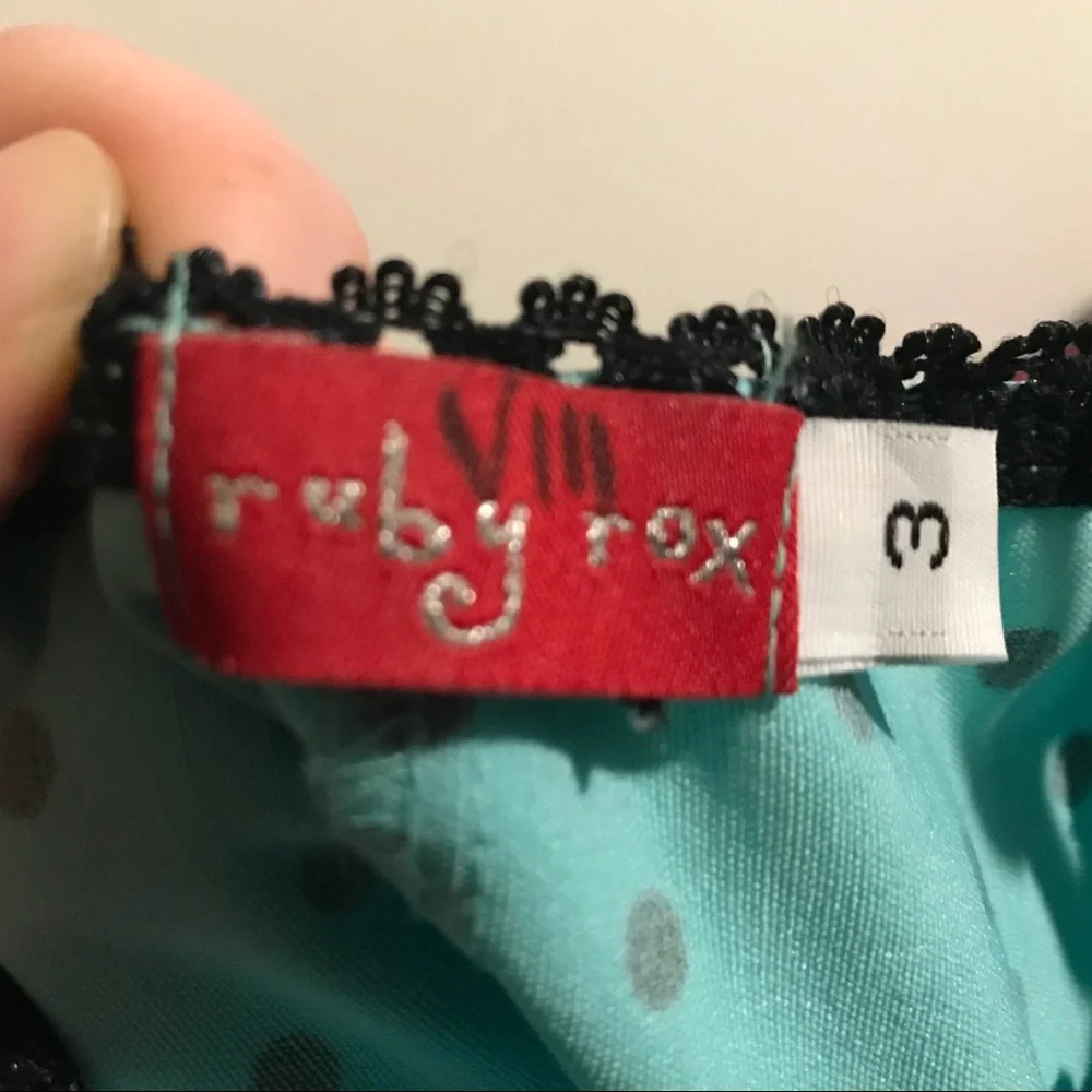 Ruby Rox vintage-inspired strapless dress - Picture 4 of 4